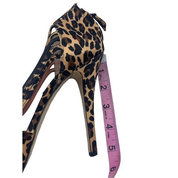 Betsey Johnson Size 9 M Animal Print High Heels, Back Zip, Brown - Picture 8 of 10
